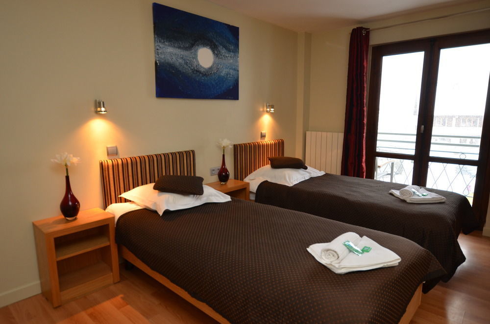 Hotel Rhodos Morzine Avoriaz Exterior foto